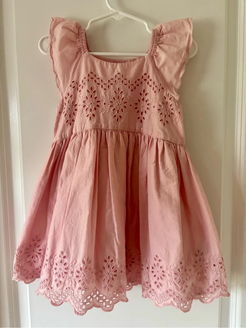 BABY GAP Rose Pink Eyelet Cotton Sundress Flutter sleeves 3T
